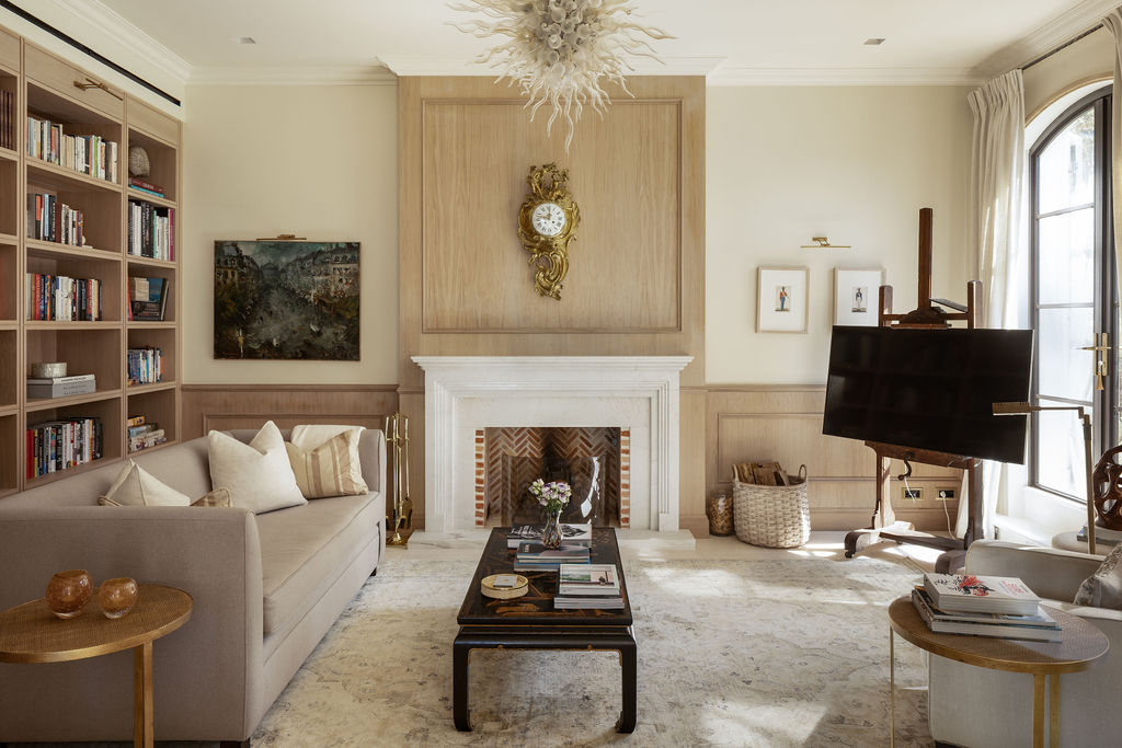 Olive D’Or — Library with gilded clock & Murano