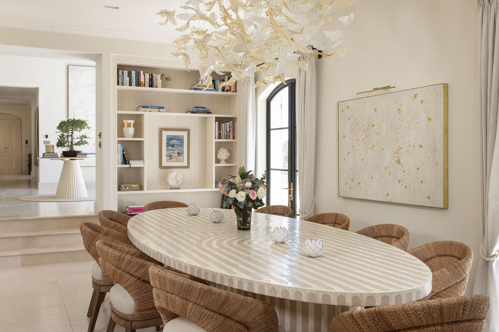 Olive D’Or — Dining beneath the Murano leaf-light
