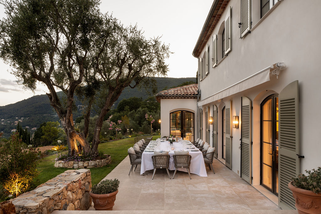 Olive D&rsquo;Or &mdash; the rebuilt villa above the Bay of Cannes