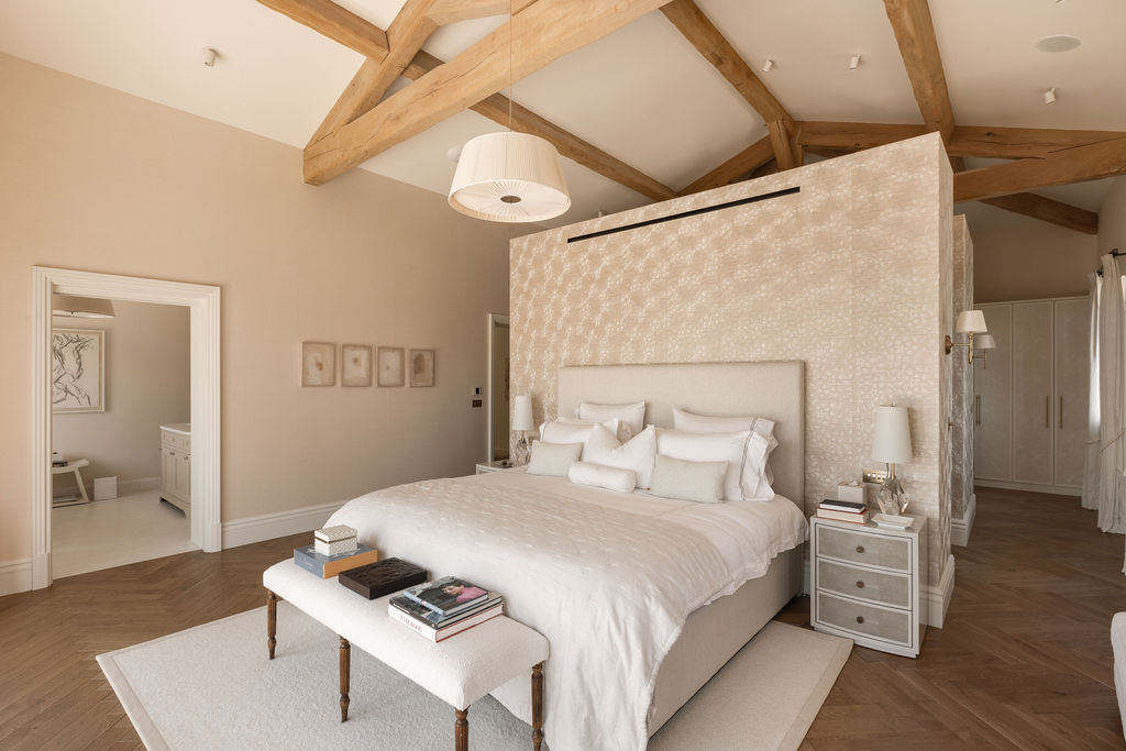 Olive D’Or — Principal bedroom