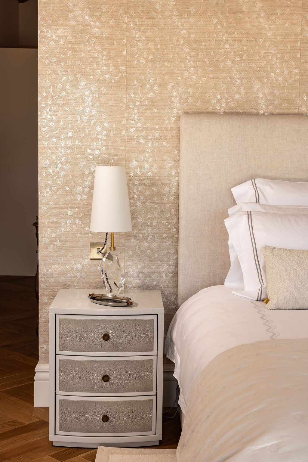 Olive D’Or — Principal suite detail