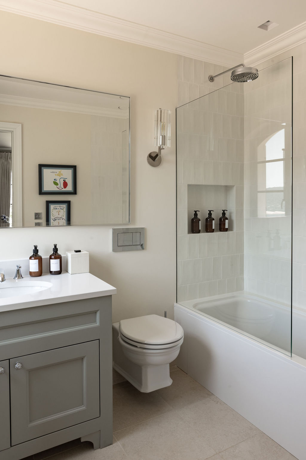 Olive D’Or — Children's bathroom