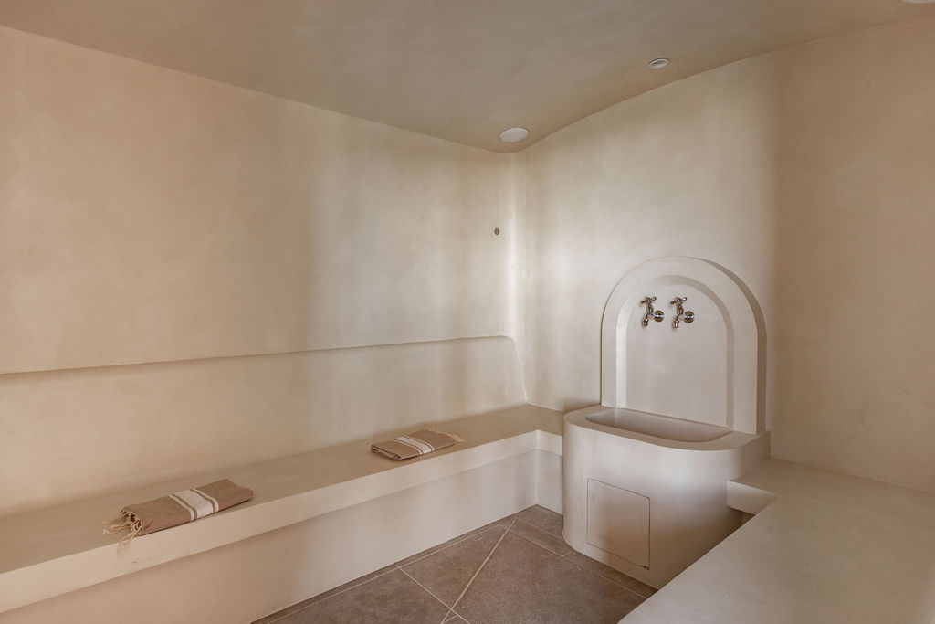 Olive D’Or — The hammam