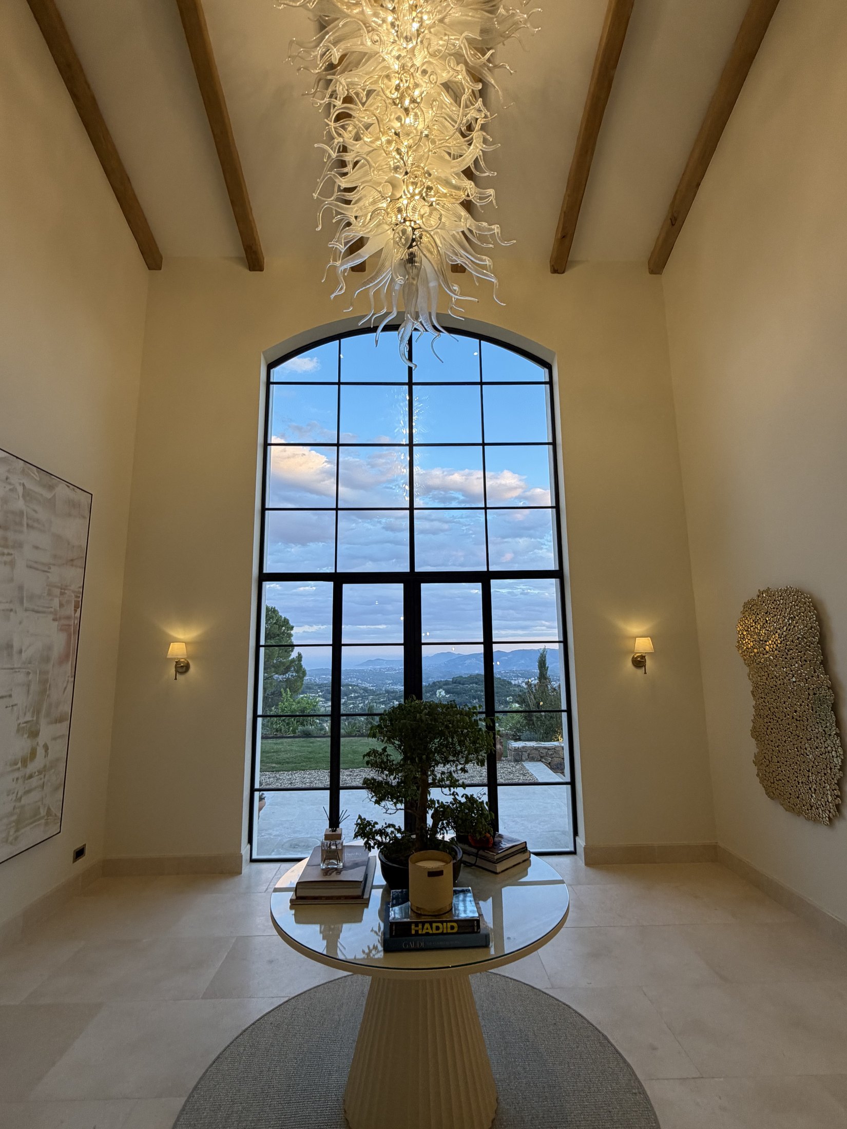 Olive D’Or — Double-height foyer to the valley